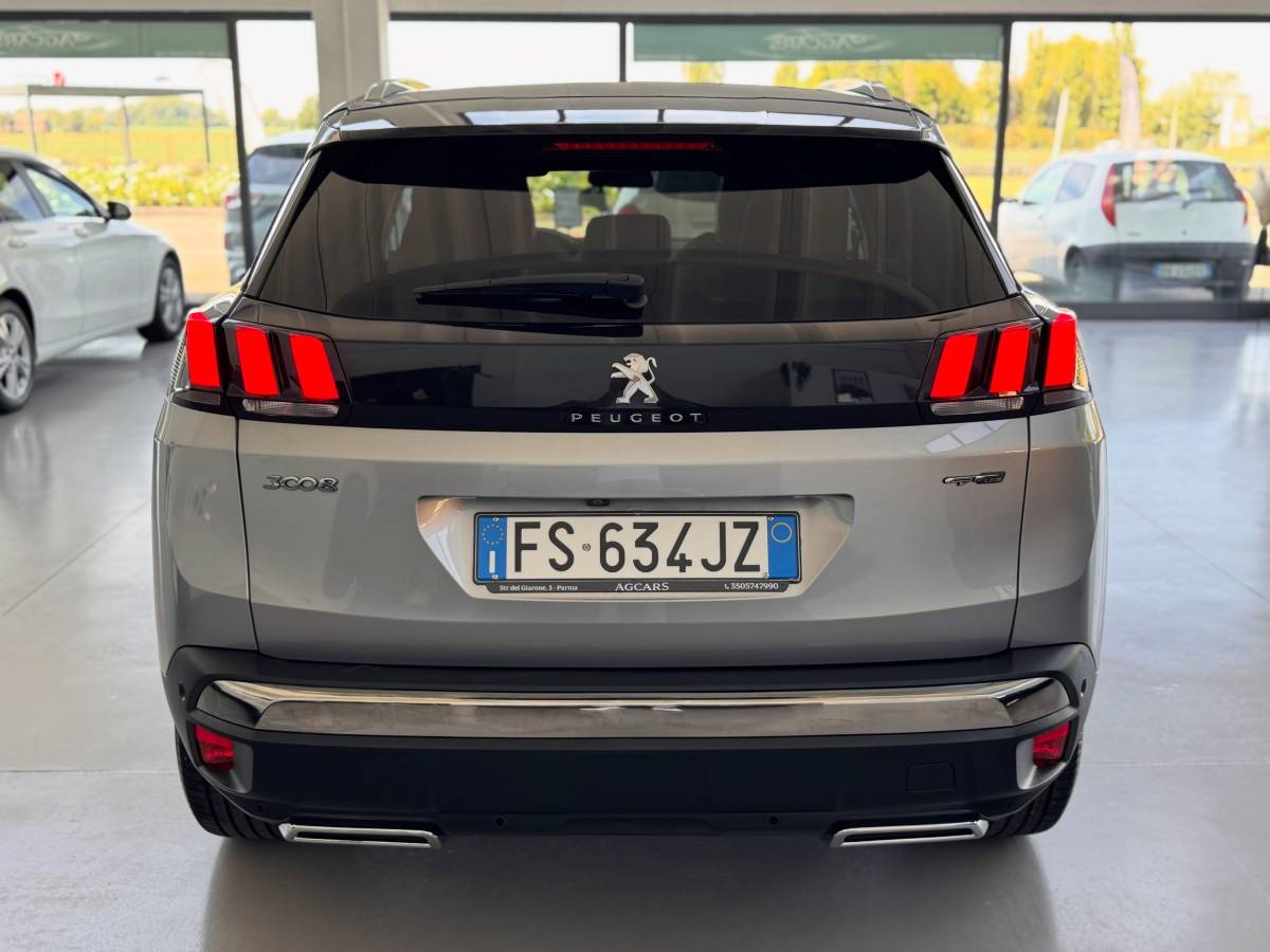 PEUGEOT 3008 1.5 BlueHDi 130CV
