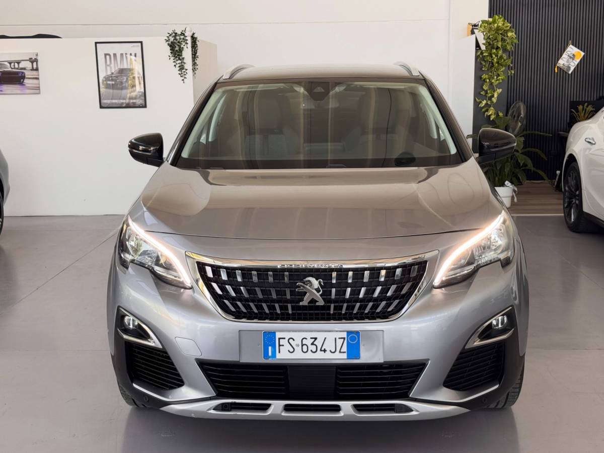 PEUGEOT 3008 1.5 BlueHDi 130CV