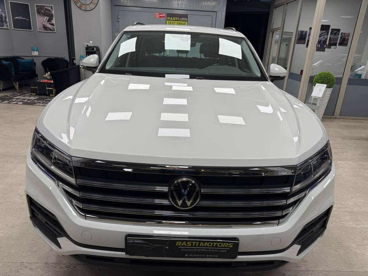 Volkswagen Touareg 3.0 231 cv 2021