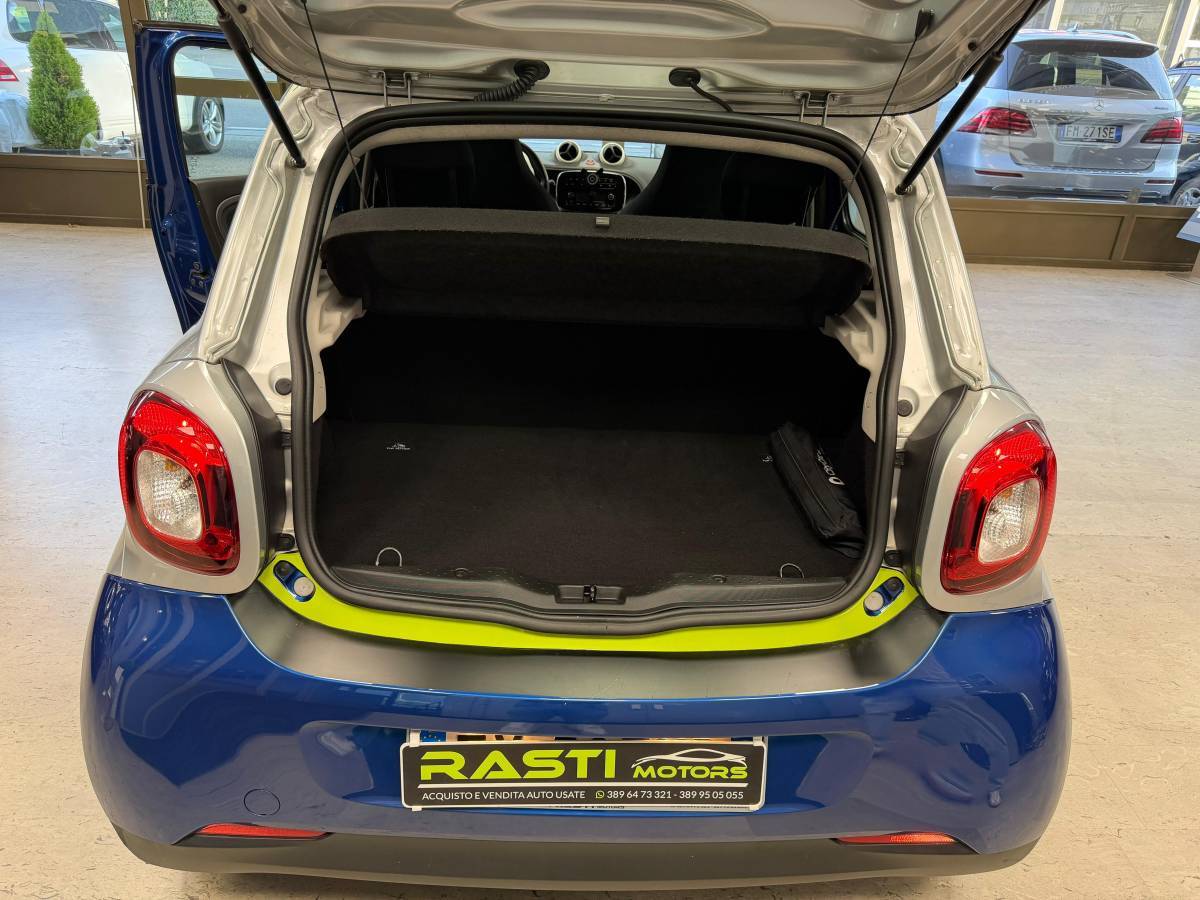 SMART ForFour 1.0 Prime 70cv