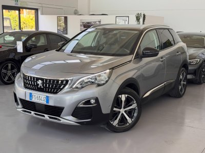 PEUGEOT 3008 1.5 BlueHDi 130CV
